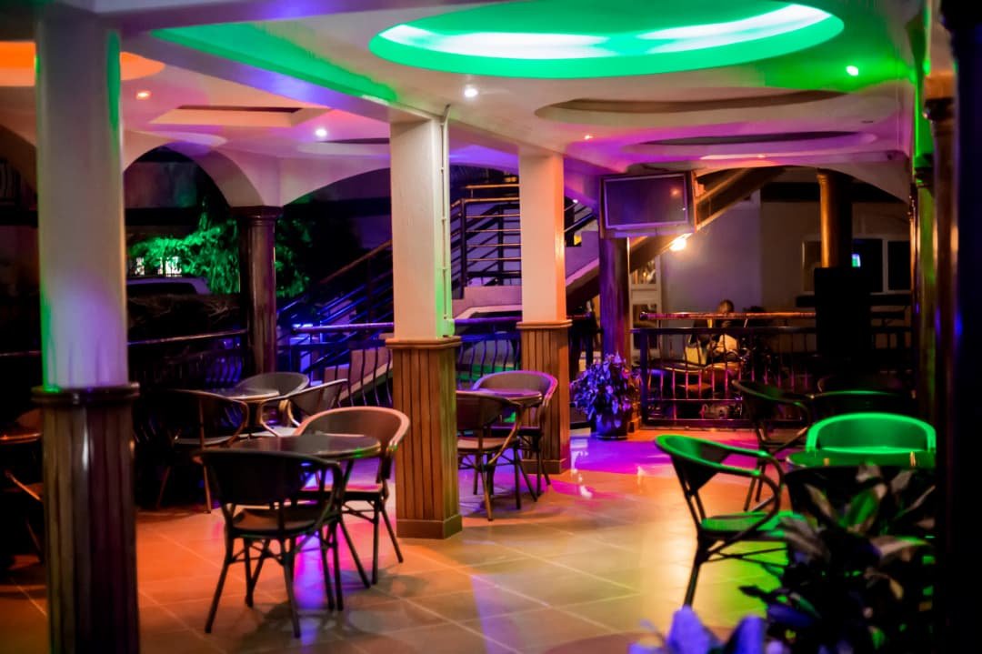 Lavanda Restaurant bar area